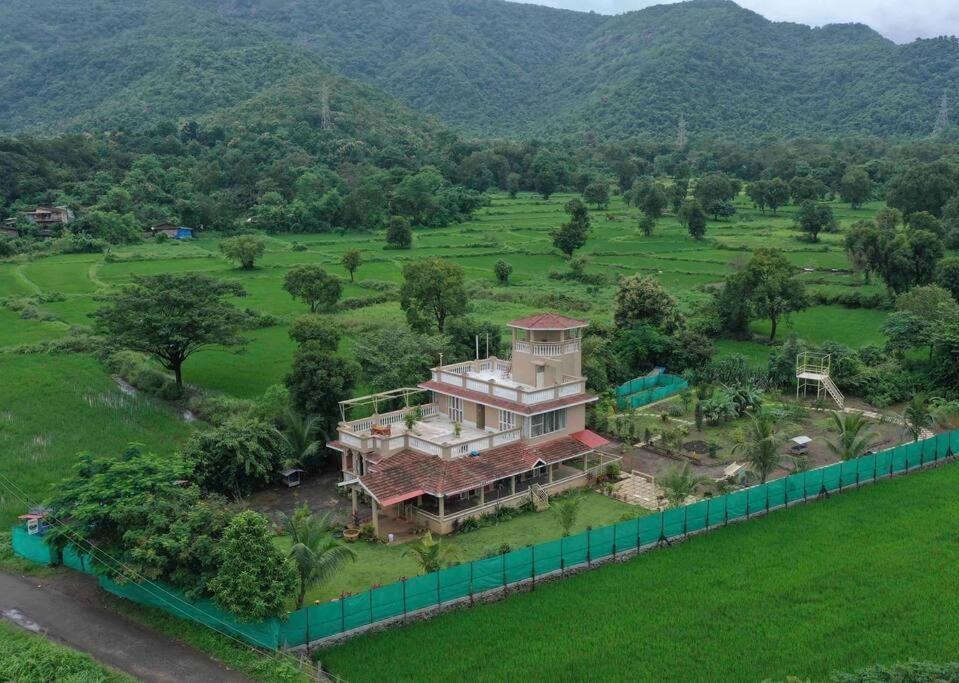 Shangri-La Valley Retreat 卡尔贾特 外观 照片